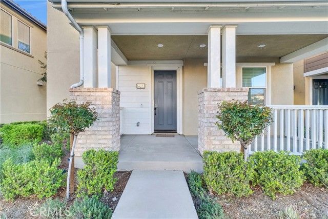 16272 Meadowhouse, Chino, CA 91708