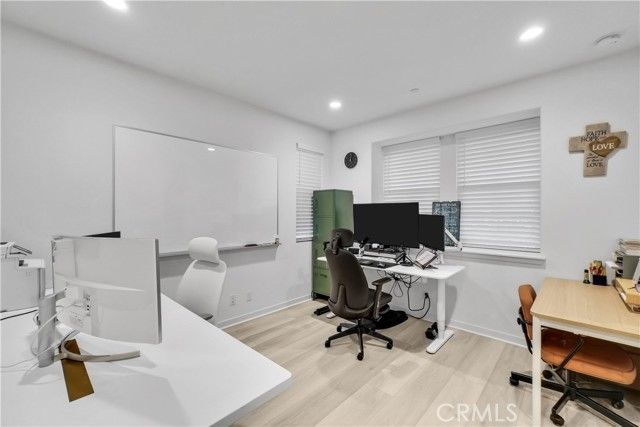 16272 Meadowhouse, Chino, CA 91708