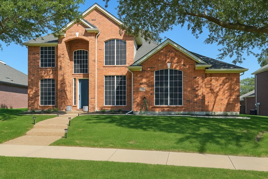2753 Hillview Drive, Lewisville, TX 75067