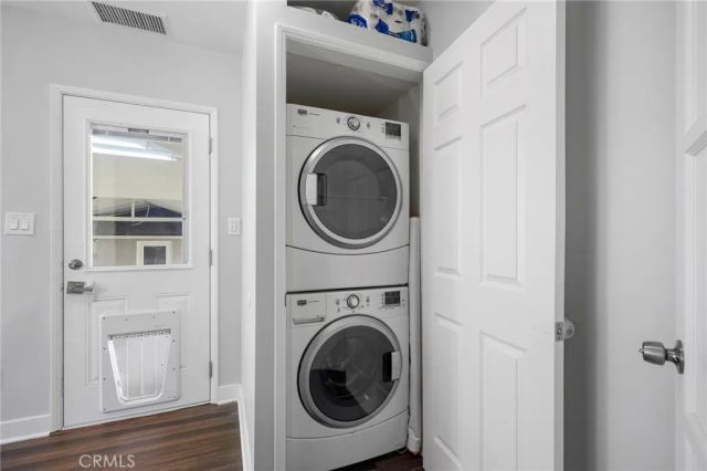 505 Cambridge Drive, Burbank, CA 91504