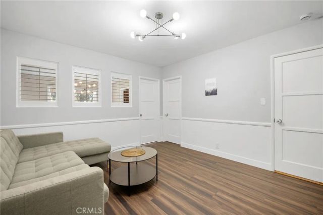 505 Cambridge Drive, Burbank, CA 91504