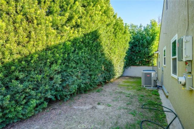 505 Cambridge Drive, Burbank, CA 91504