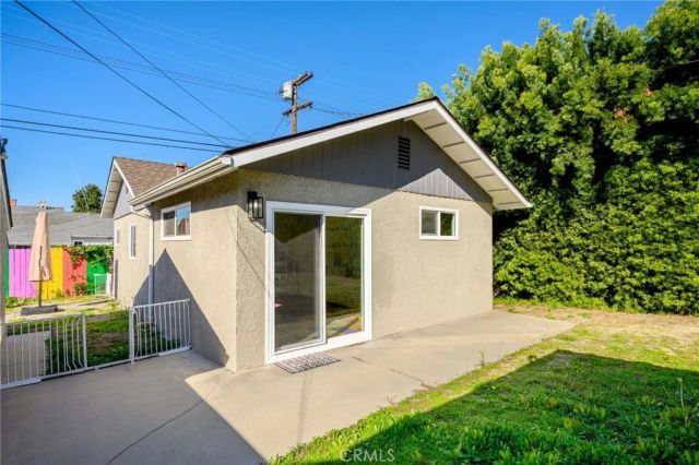 505 Cambridge Drive, Burbank, CA 91504