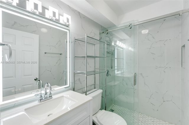 351 E 13th St, Hialeah, FL 33010