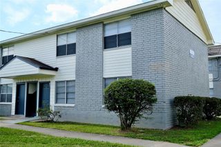 5602 Market Street 11, Houston, TX 77020