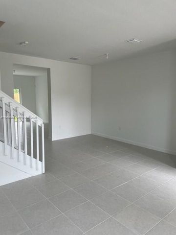 2632 SE 19 2632, Homestead, FL 33035