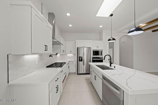 1413 DYLAN Place, El Paso, TX 79928