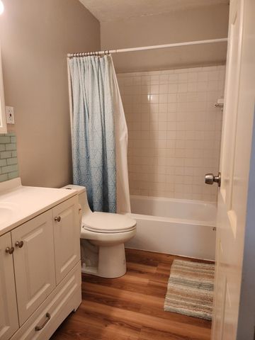123 Elm St D11, Quincy, MA 02169