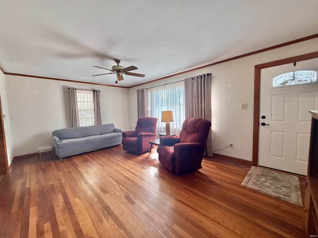 3886 Clover Drive, Newburgh, IN 47630