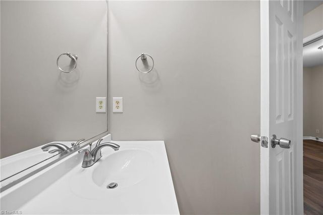 1109 Terrell Drive, High Point, NC 27262