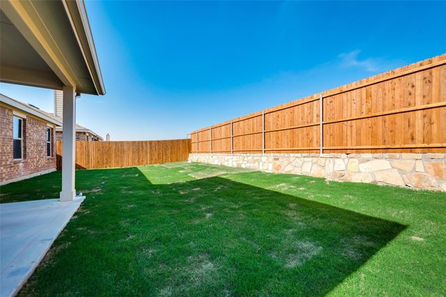 233 Pitt Circle, Fate, TX 75189