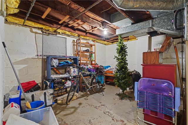 100 Home Park Boulevard, Waterloo, IA 50701