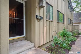 96 Ledgebrook Drive 96, Norwalk, CT 06854