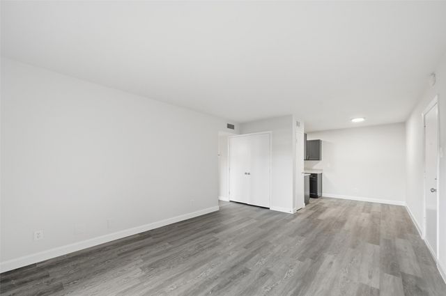 4859 Cedar Springs Road 136, Dallas, TX 75219