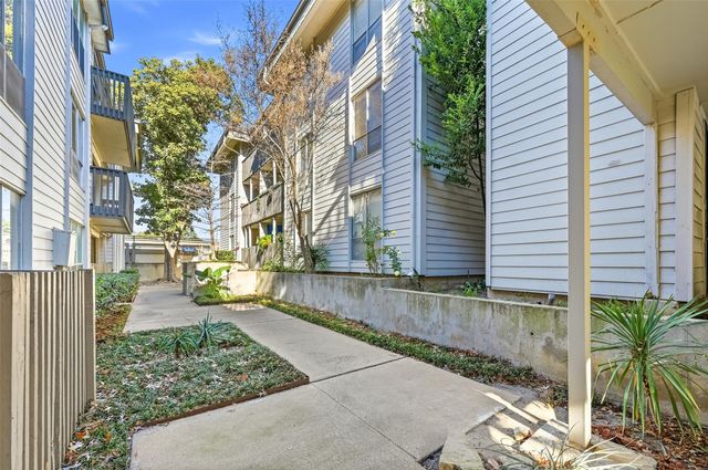 4859 Cedar Springs Road 136, Dallas, TX 75219