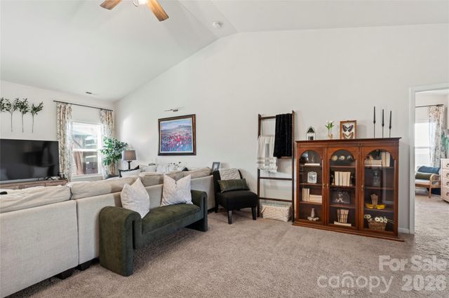 3112 Wynn Way, Charlotte, NC 28215