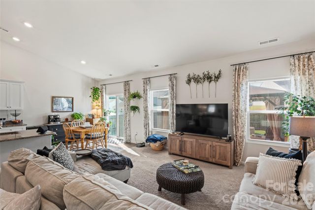 3112 Wynn Way, Charlotte, NC 28215