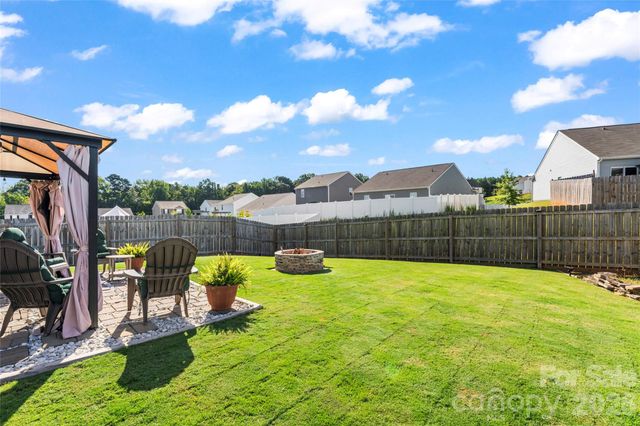 3112 Wynn Way, Charlotte, NC 28215