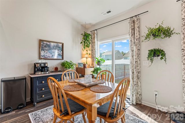 3112 Wynn Way, Charlotte, NC 28215