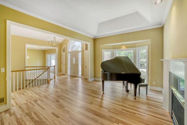 7170 Kenmare Drive, Bloomington, MN 55438