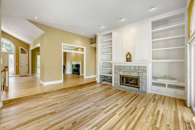 7170 Kenmare Drive, Bloomington, MN 55438