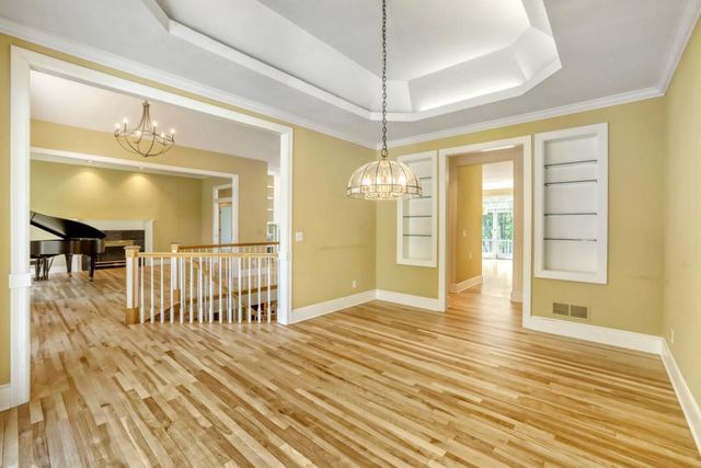 7170 Kenmare Drive, Bloomington, MN 55438