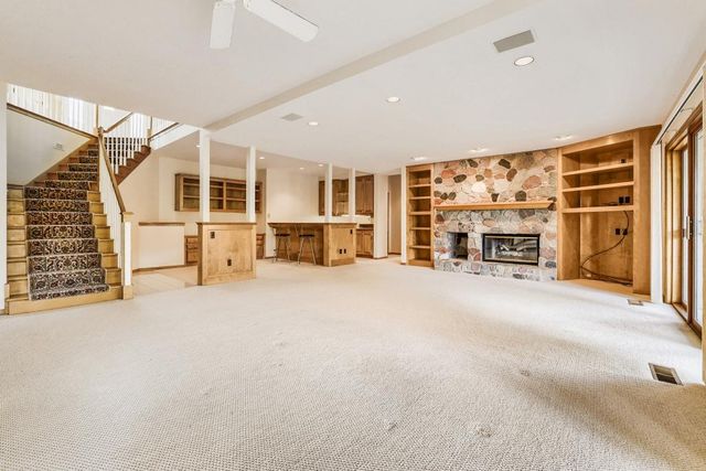 7170 Kenmare Drive, Bloomington, MN 55438