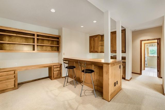 7170 Kenmare Drive, Bloomington, MN 55438