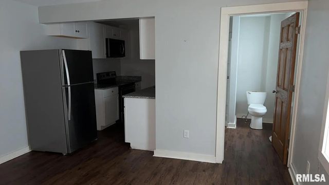 1605 N HARRISON Street, Davenport, IA 52803