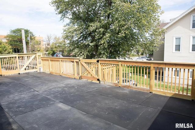 1605 N HARRISON Street, Davenport, IA 52803