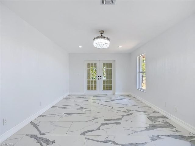 2503 Aviation PKWY, Cape Coral, FL 33904