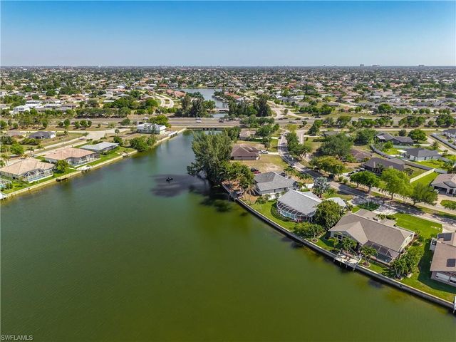 2503 Aviation PKWY, Cape Coral, FL 33904