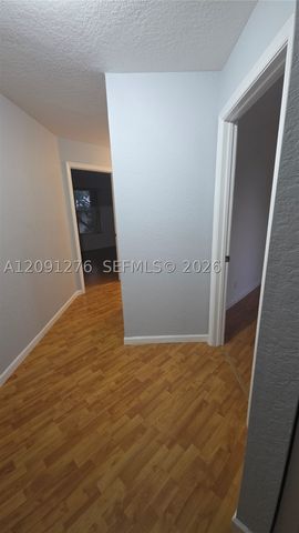 8972 NW 54th St, Sunrise, FL 33351