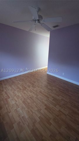 8972 NW 54th St, Sunrise, FL 33351