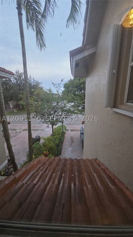 8972 NW 54th St, Sunrise, FL 33351