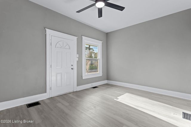 1346 S 32nd St, Louisville, KY 40211