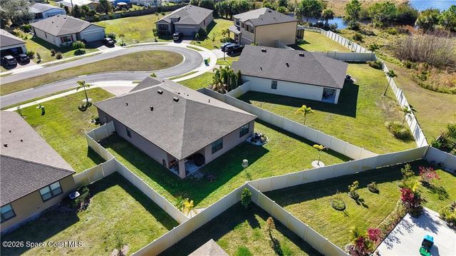 7284 Topaz Drive, Grant-valkaria, FL 32949