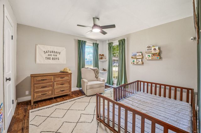 733 S Austin Street, De Leon, TX 76444