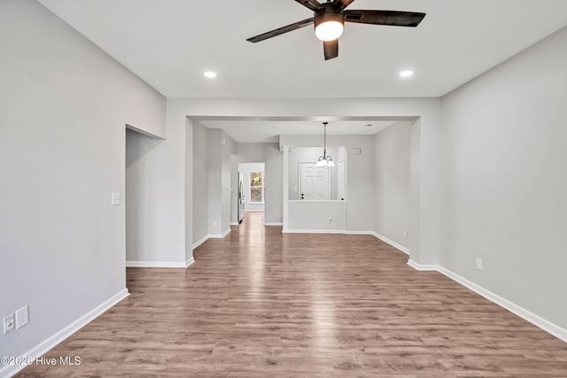 4519 Sagedale Drive Unit 203, Wilmington, NC 28405