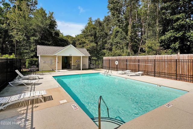 4519 Sagedale Drive Unit 203, Wilmington, NC 28405