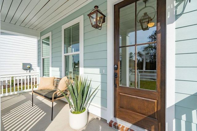 1009 Tributary Boulevard, Hollywood, SC 29449