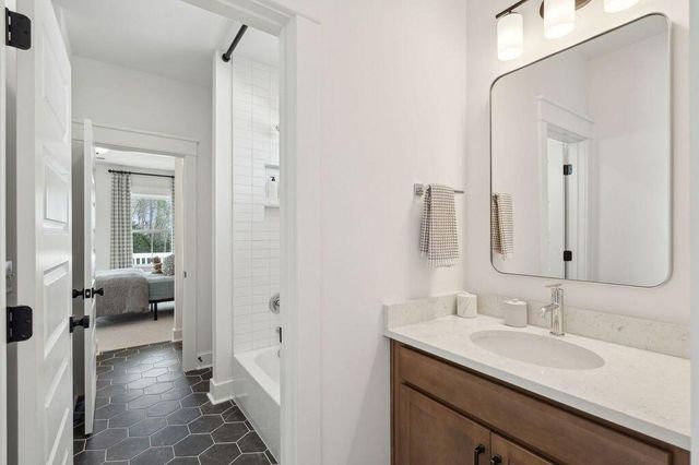 1009 Tributary Boulevard, Hollywood, SC 29449