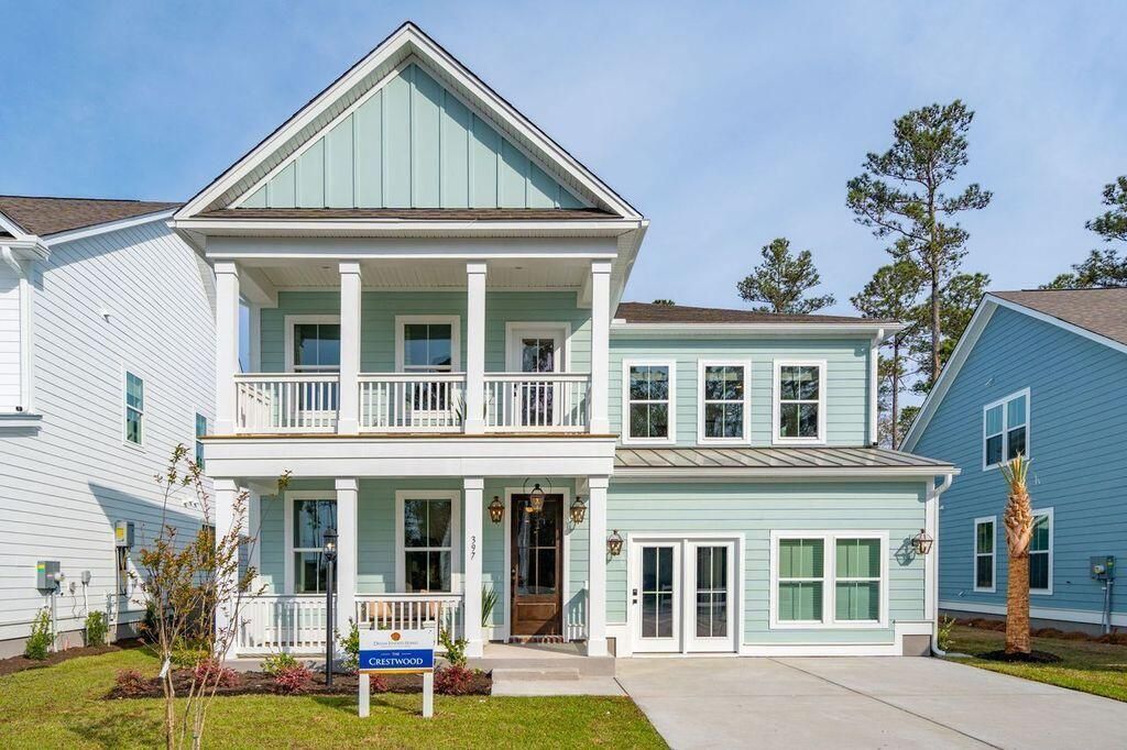 1009 Tributary Boulevard, Hollywood, SC 29449