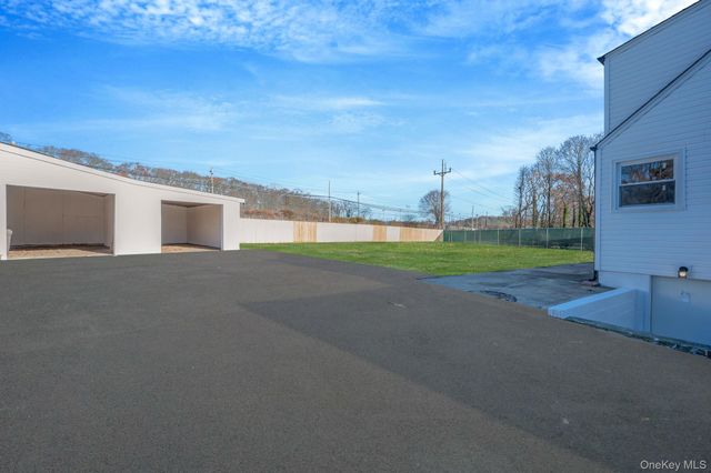 23 Cullen Drive, East Northport, NY 11731