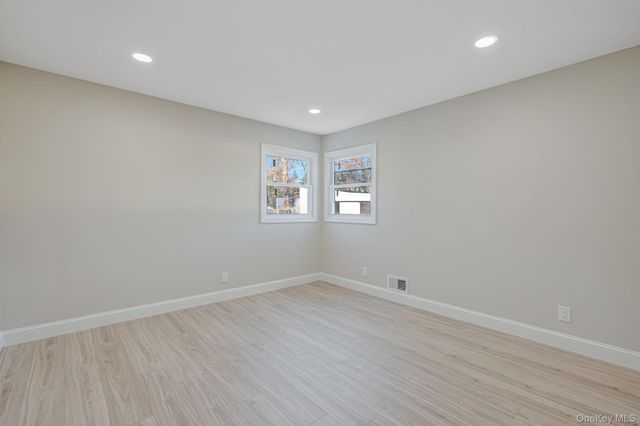 23 Cullen Drive, East Northport, NY 11731