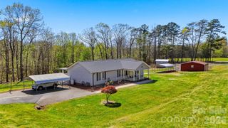 2981 Community Road, Claremont, NC 28610