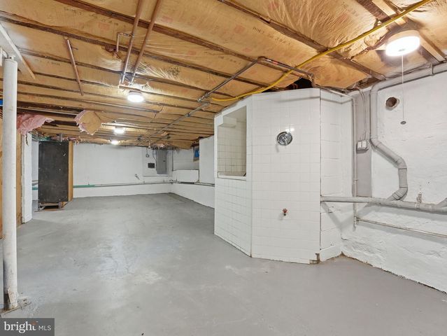 10 SPRUCE ST, Sewell, NJ 08080