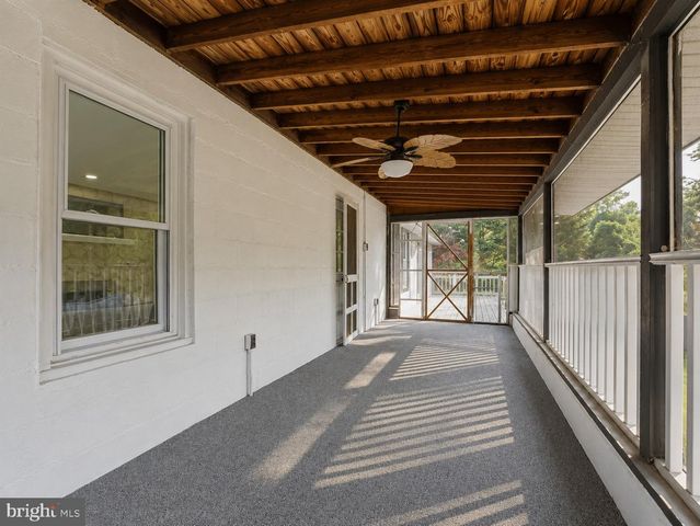 10 SPRUCE ST, Sewell, NJ 08080