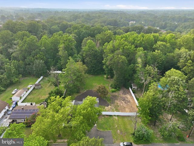 10 SPRUCE ST, Sewell, NJ 08080