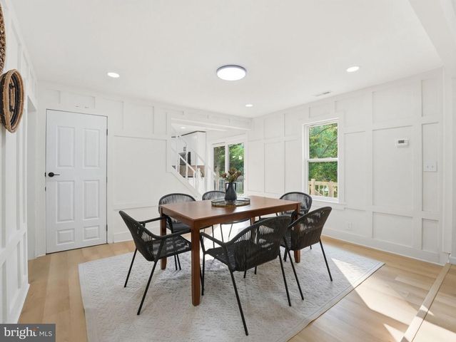 10 SPRUCE ST, Sewell, NJ 08080